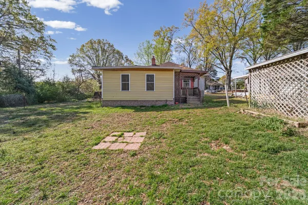 $197,900 | 402 Edgemont Street, Albemarle, NC 28001