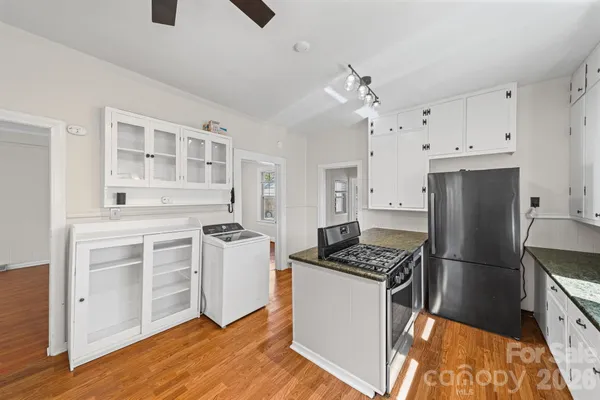 $197,900 | 402 Edgemont Street, Albemarle, NC 28001