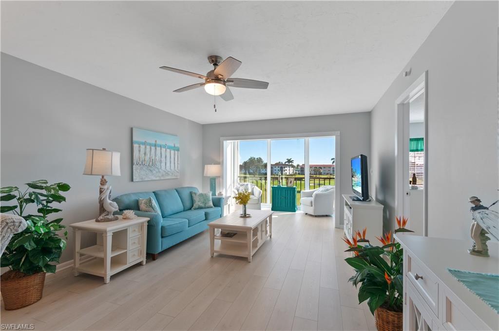 13 High Point Circle North, Unit 203 Naples, FL 34103 - Photo 5 of 34