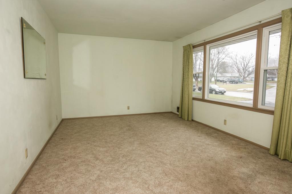 4169 Rustic Place Shoreview, MN 55126 - Photo 5 of 17 Gallery Image 5