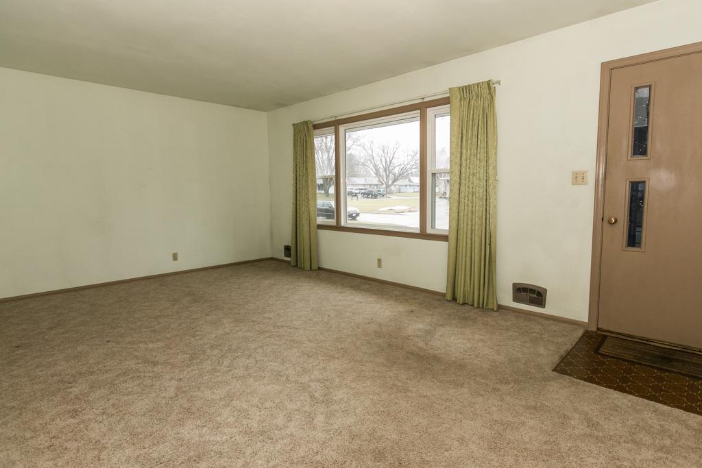 4169 Rustic Place Shoreview, MN 55126 - Photo 6 of 17 Gallery Image 6
