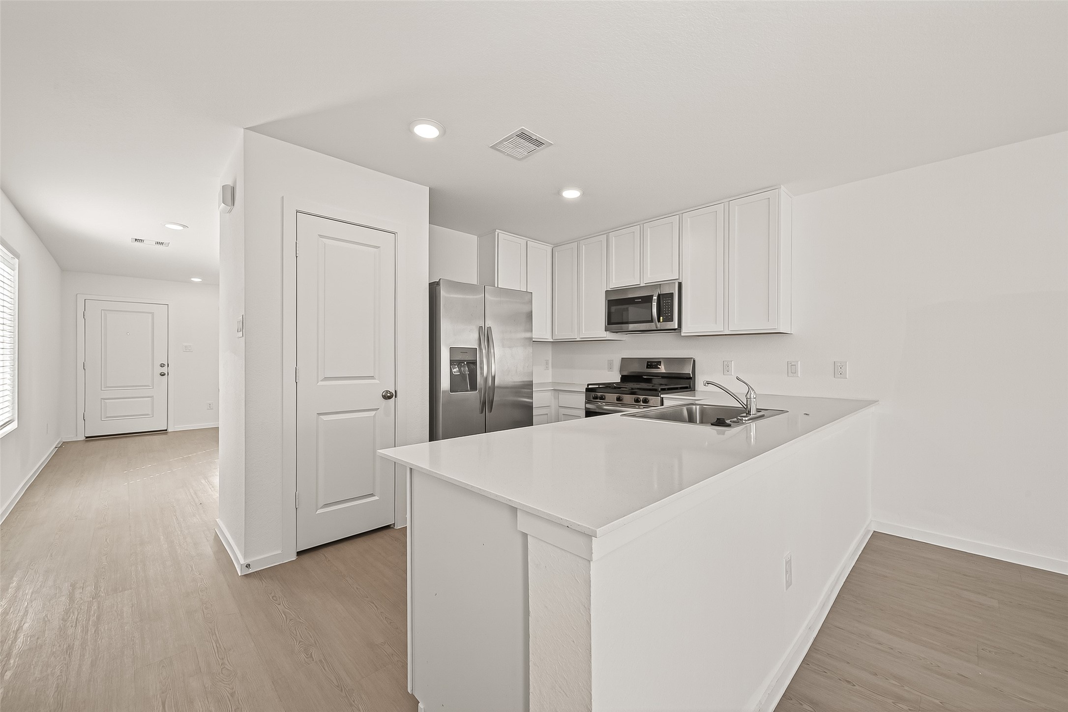 3104 Twisted Myrtle Drive Conroe, TX 77301 - Photo 20 of 42