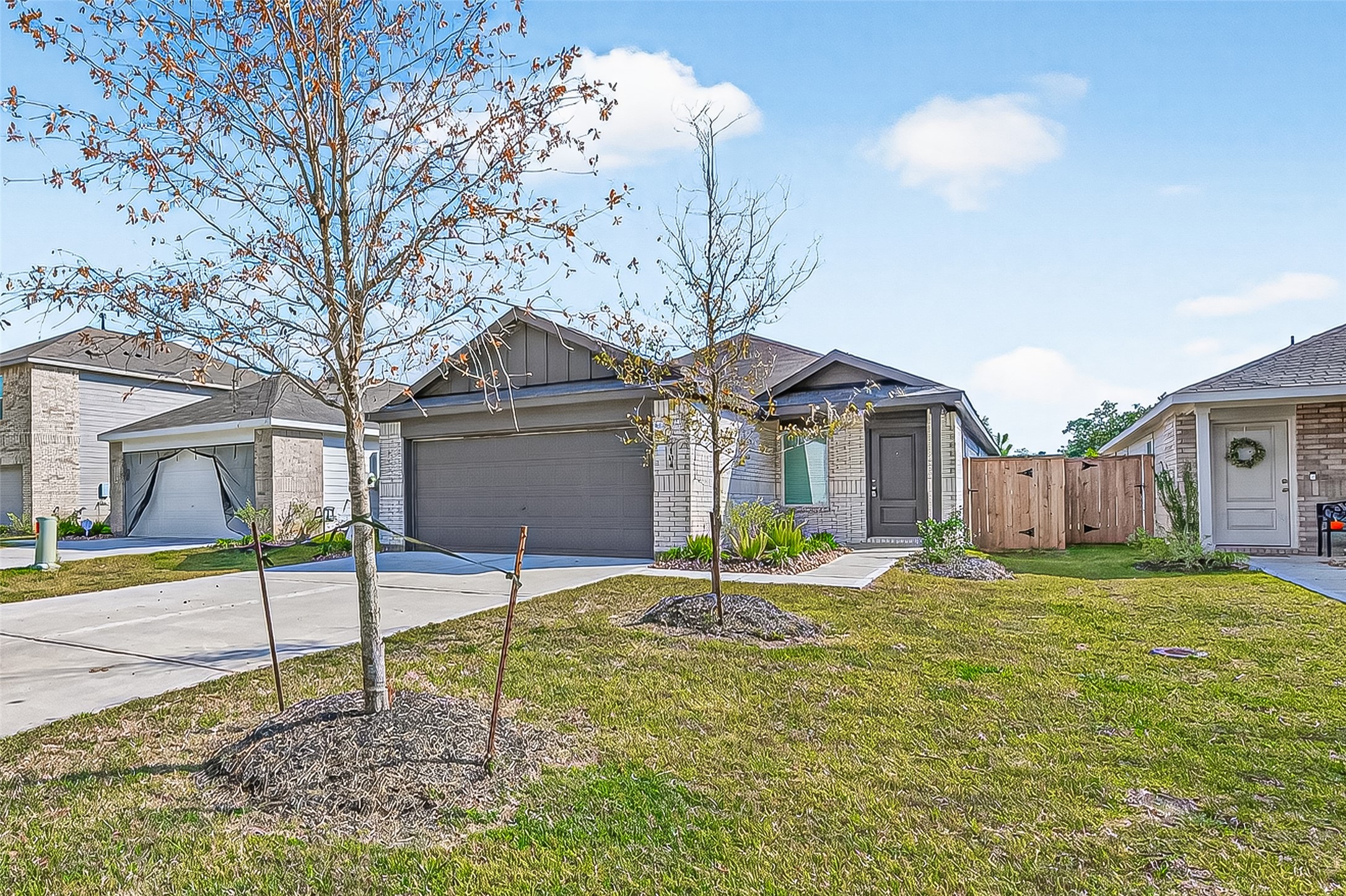 3104 Twisted Myrtle Drive Conroe, TX 77301 - Photo 4 of 42