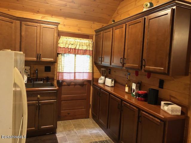 64 Phelps Road Otis, MA 01029 - Photo 18 of 43 IMG_5025