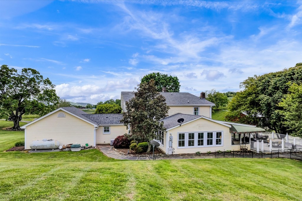 895 Manley Road Rutledge, TN 37861 - Photo 8 of 71 Gallery Image 8