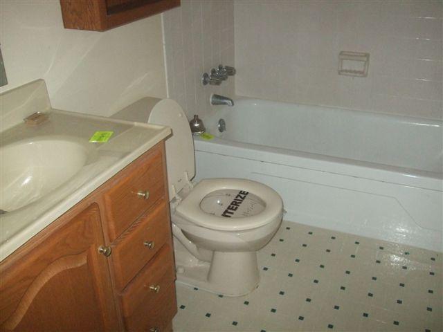 4181 Waddington Road Columbus, OH 43220 - Photo 9 of 25