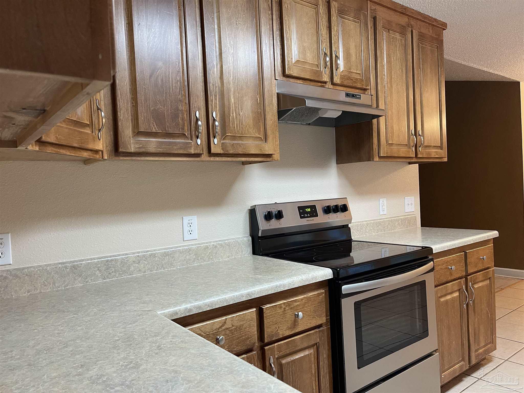 7136 Heath Road Milton, FL 32570 - Photo 12 of 36 Gallery Image 12
