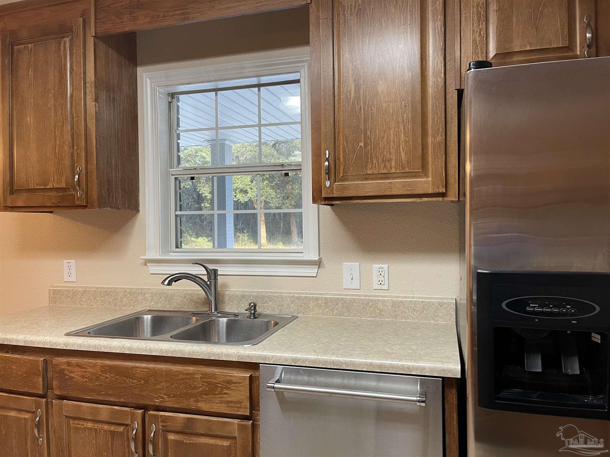 7136 Heath Road Milton, FL 32570 - Photo 15 of 36 Gallery Image 15