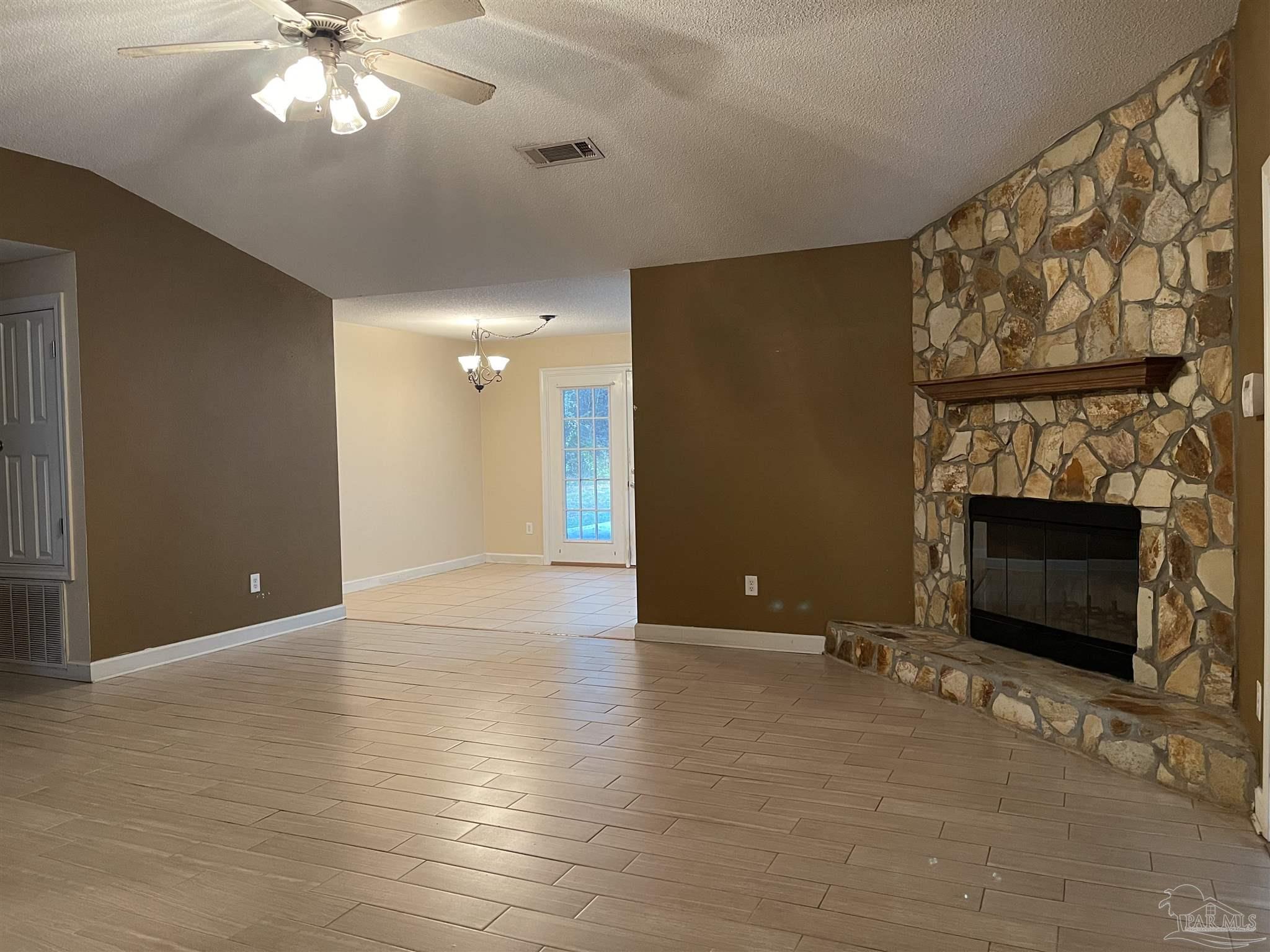 7136 Heath Road Milton, FL 32570 - Photo 17 of 36 Gallery Image 17