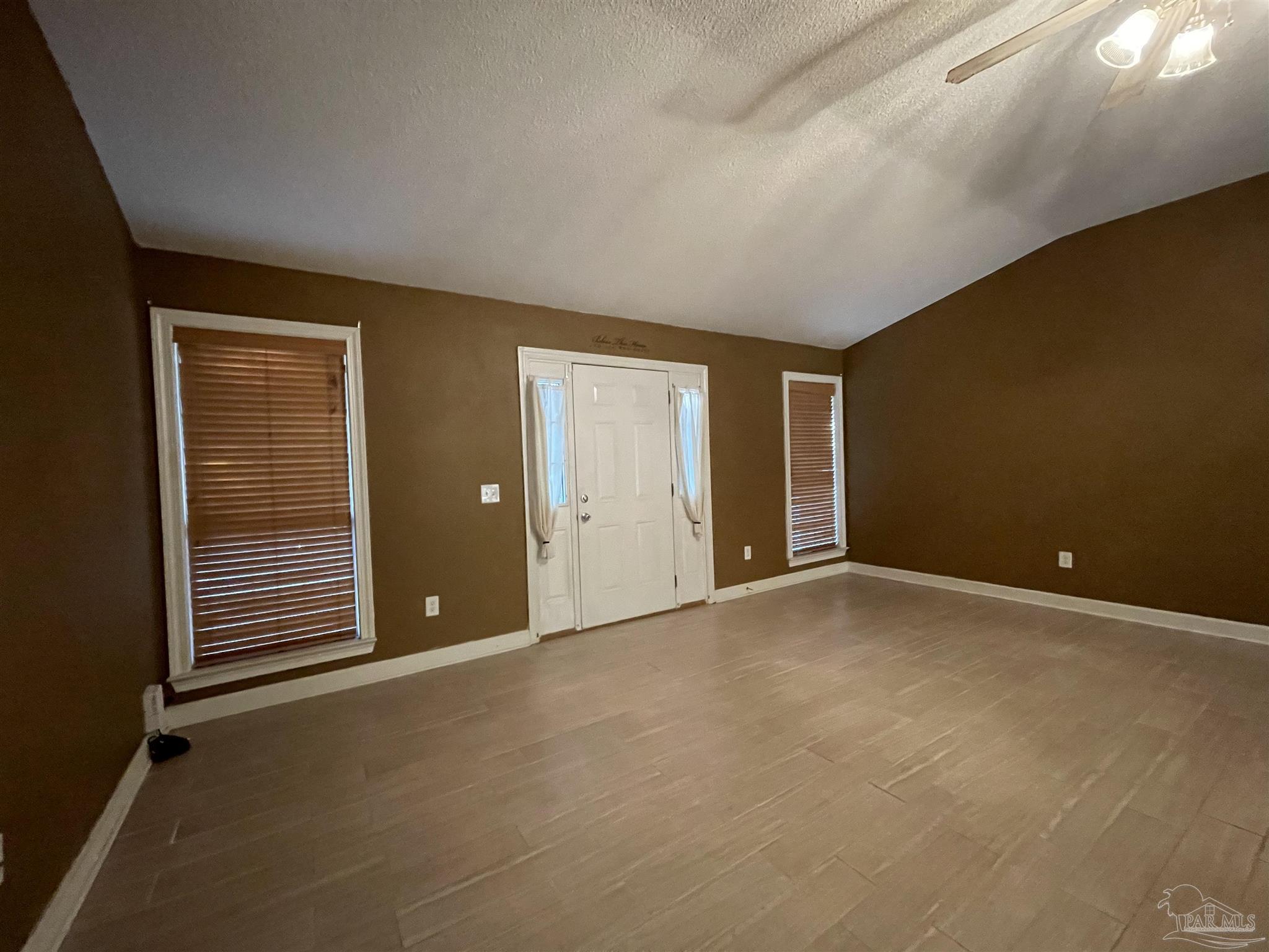 7136 Heath Road Milton, FL 32570 - Photo 20 of 36 Gallery Image 20