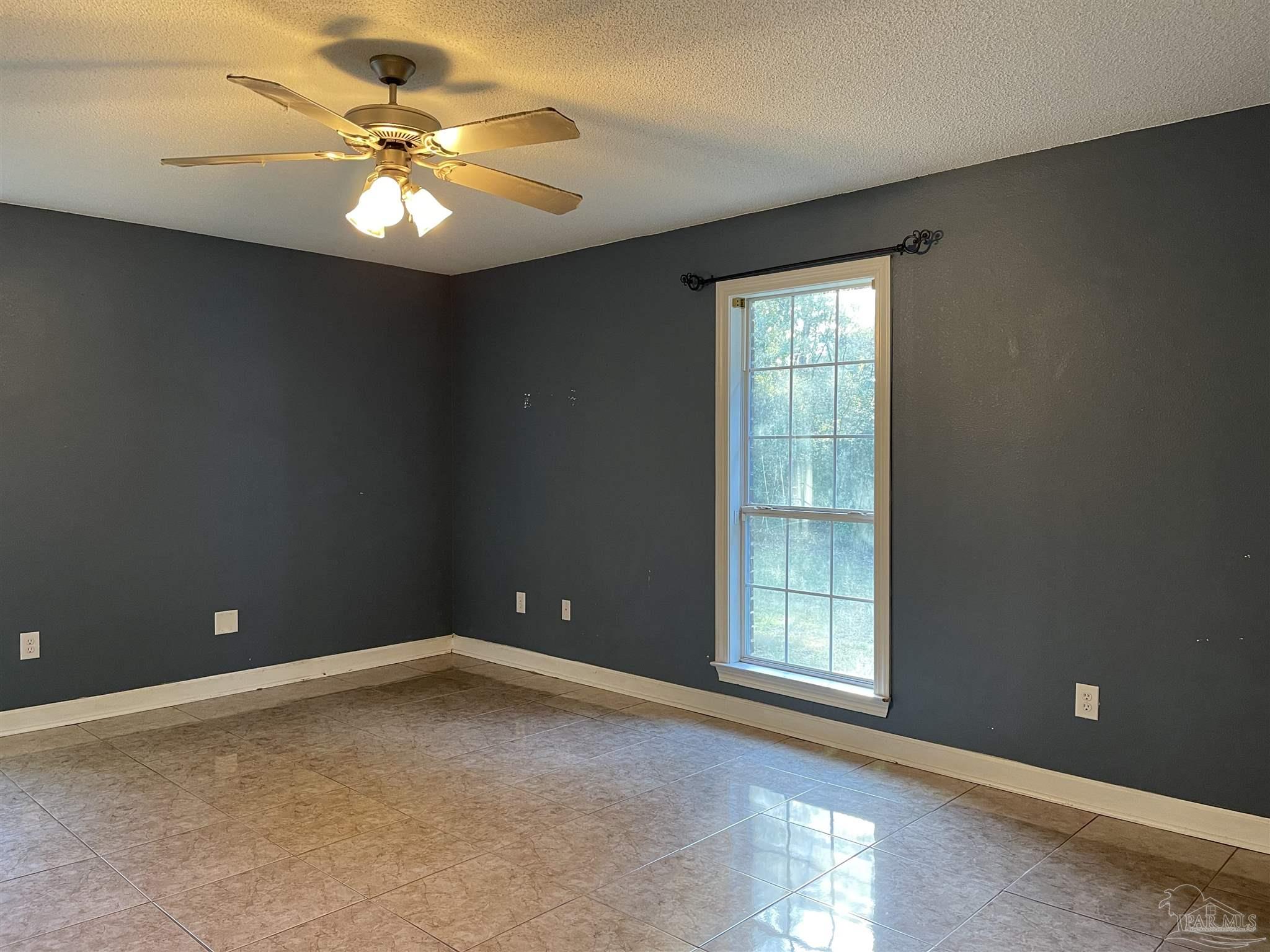 7136 Heath Road Milton, FL 32570 - Photo 28 of 36 Gallery Image 28