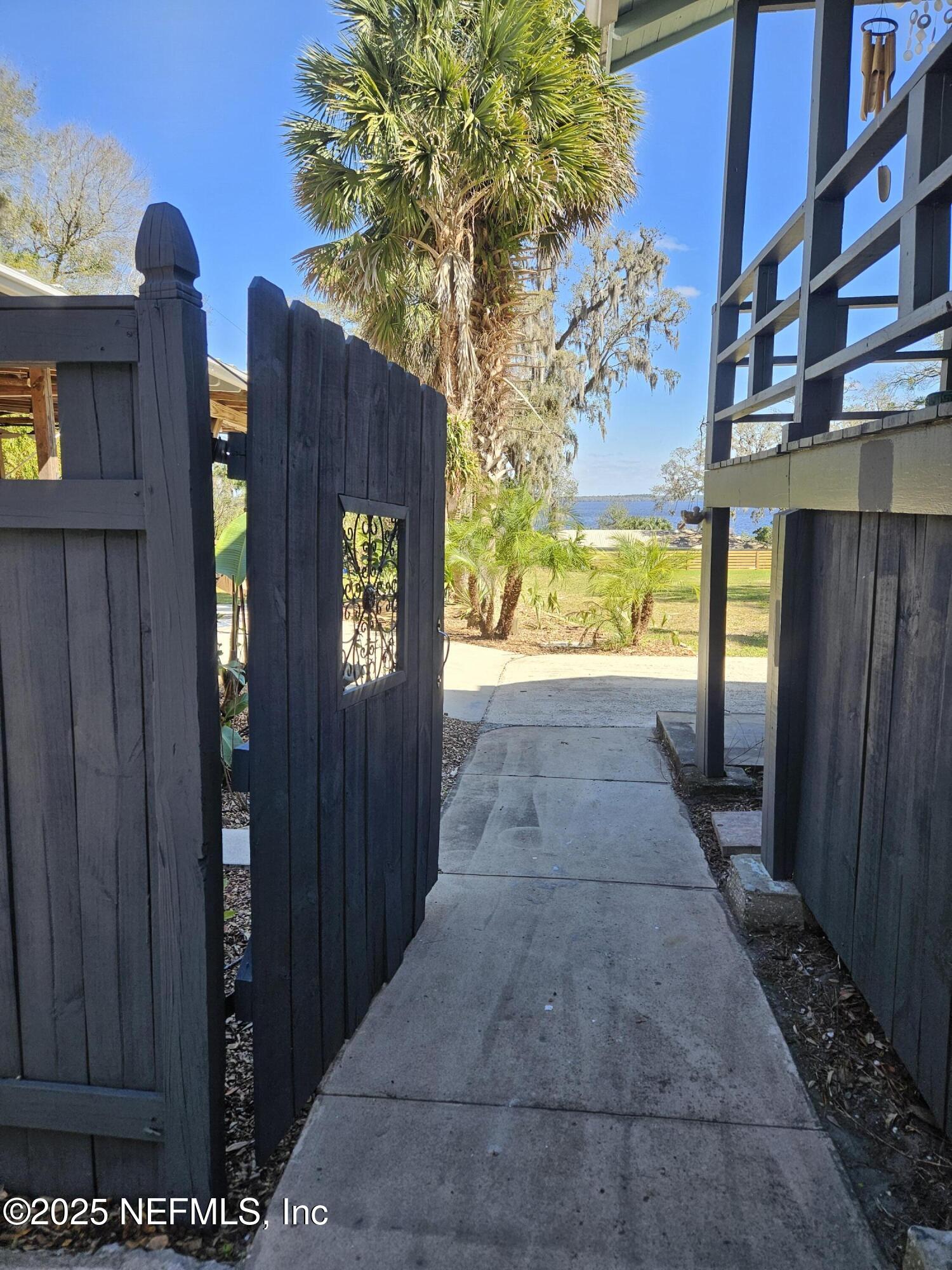 301 South Prospect Street Crescent City, FL 32112 - Photo 54 of 91 20250221_132919