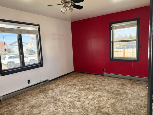 $229,900 | 1002 Sorensen Drive, Kemmerer, WY 83101