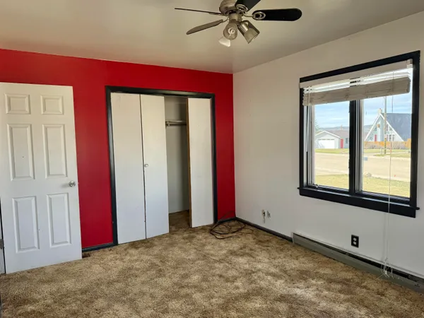 $229,900 | 1002 Sorensen Drive, Kemmerer, WY 83101