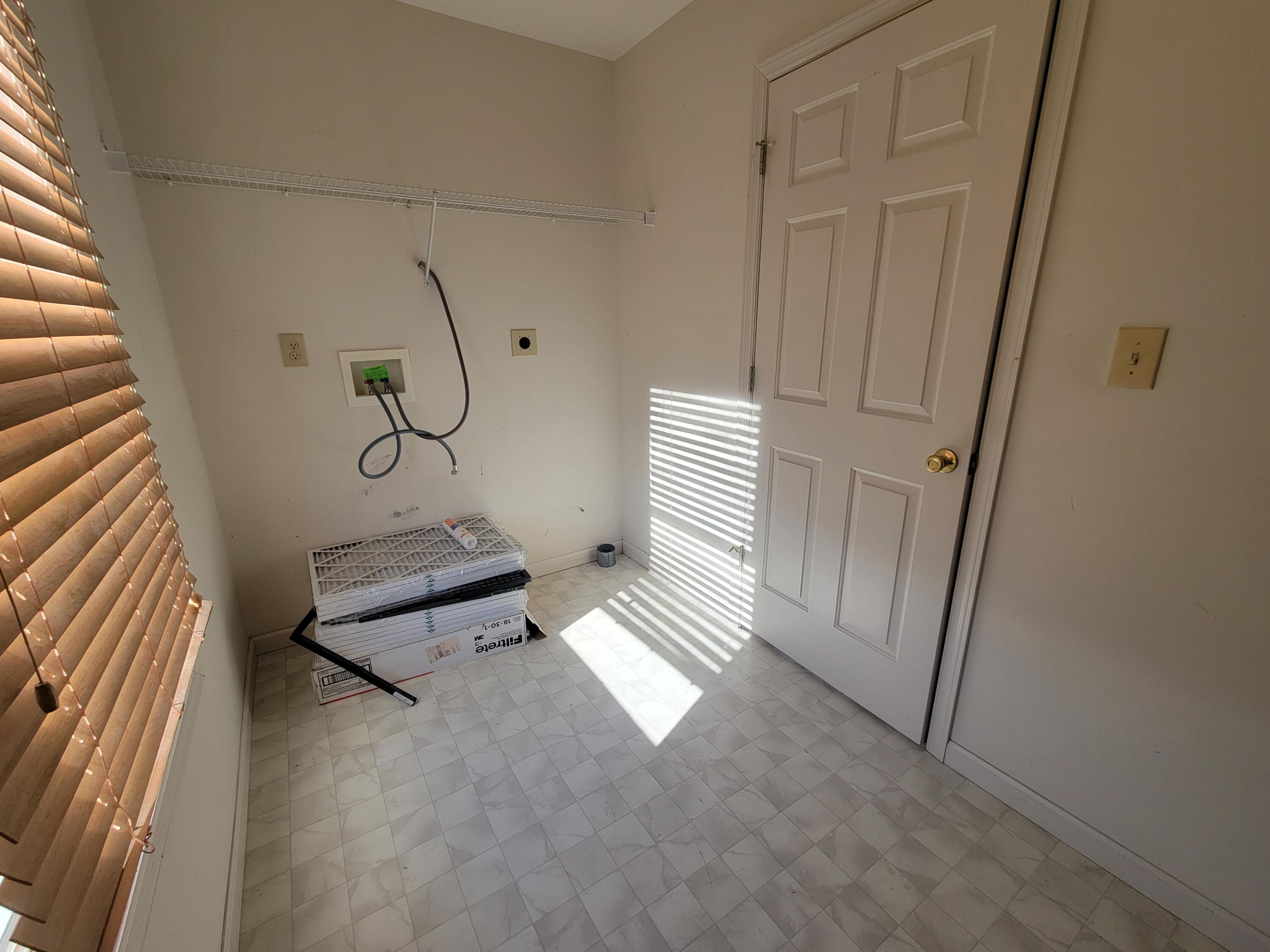 4525 Selma Pike Springfield, OH 45502 - Photo 19 of 27