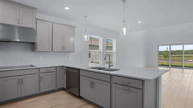 $414,999 | 815 Steel Drive, Ruskin, FL 33570