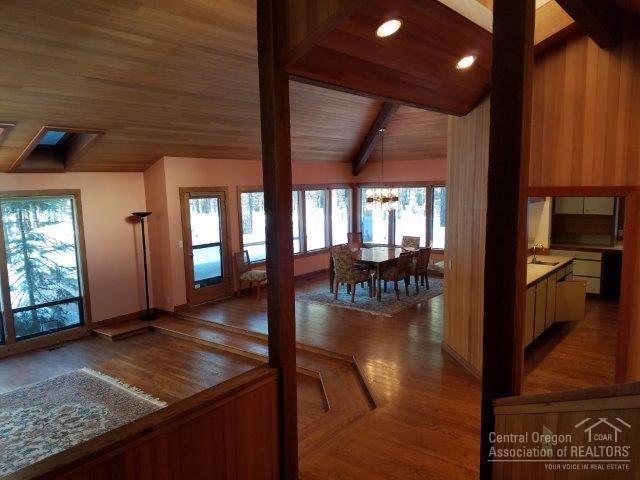 70635 Pinedrop Black Butte Ranch, OR 97759 - Photo 7 of 25 Additional Photo