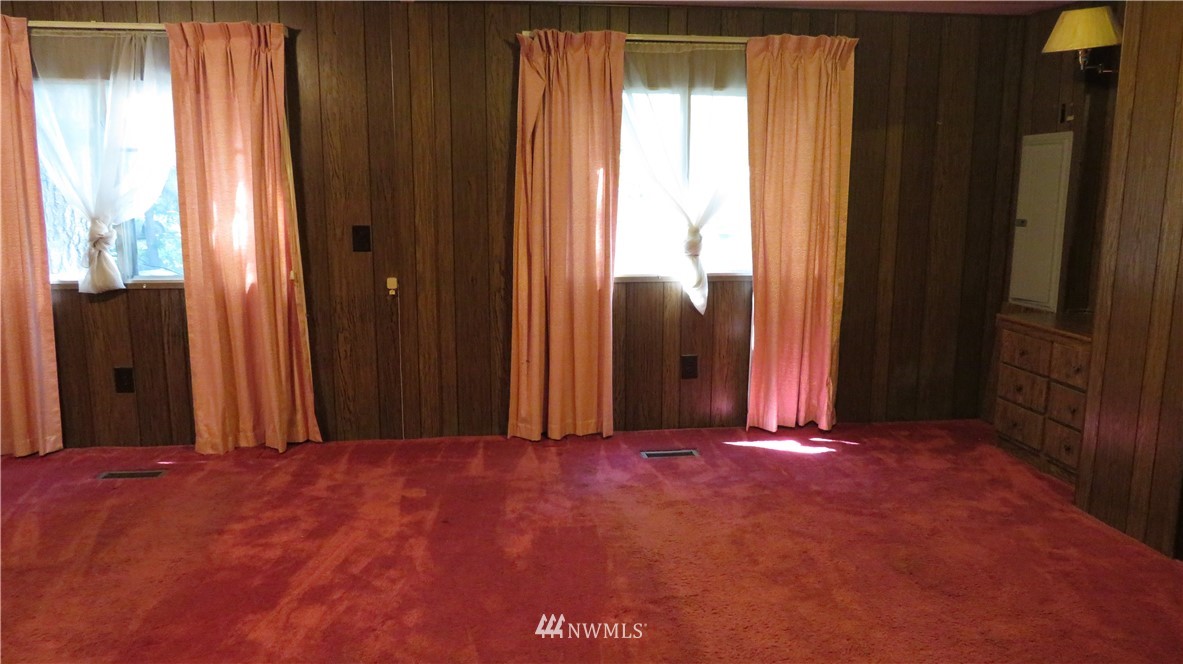 2058 Willeys Lake Road Custer, WA 98240 - Photo 22 of 25 a view of a room with a large window