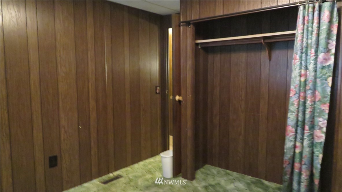 2058 Willeys Lake Road Custer, WA 98240 - Photo 24 of 25 a view of closet area