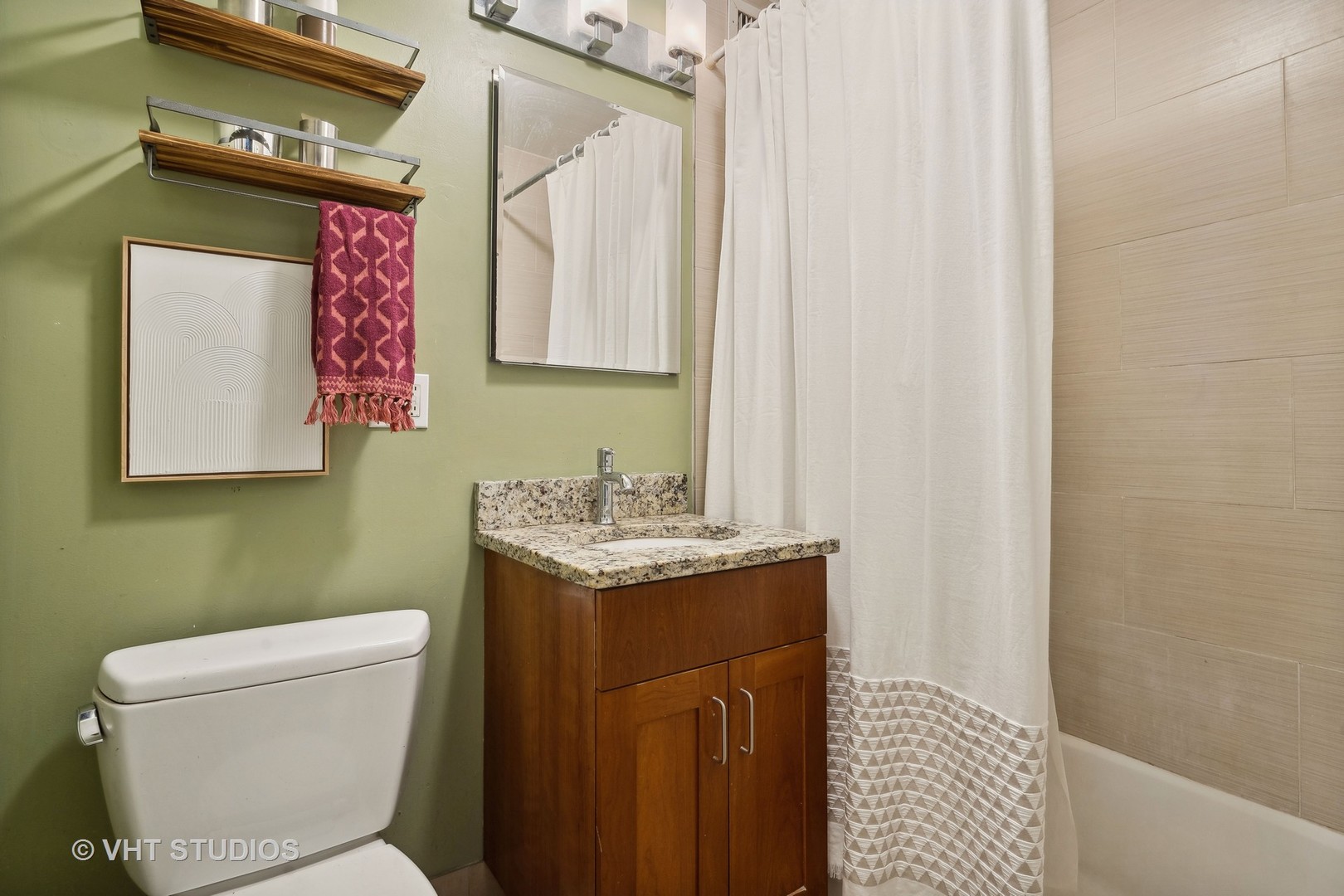 2930 North Sheridan Road, Unit 1807 Chicago, IL 60657 - Photo 14 of 22