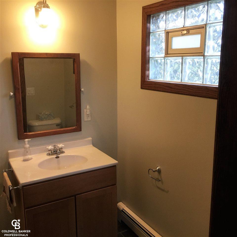 4328 Howard Road Port Huron, MI 48060 - Photo 23 of 27 31332509-22.JPG