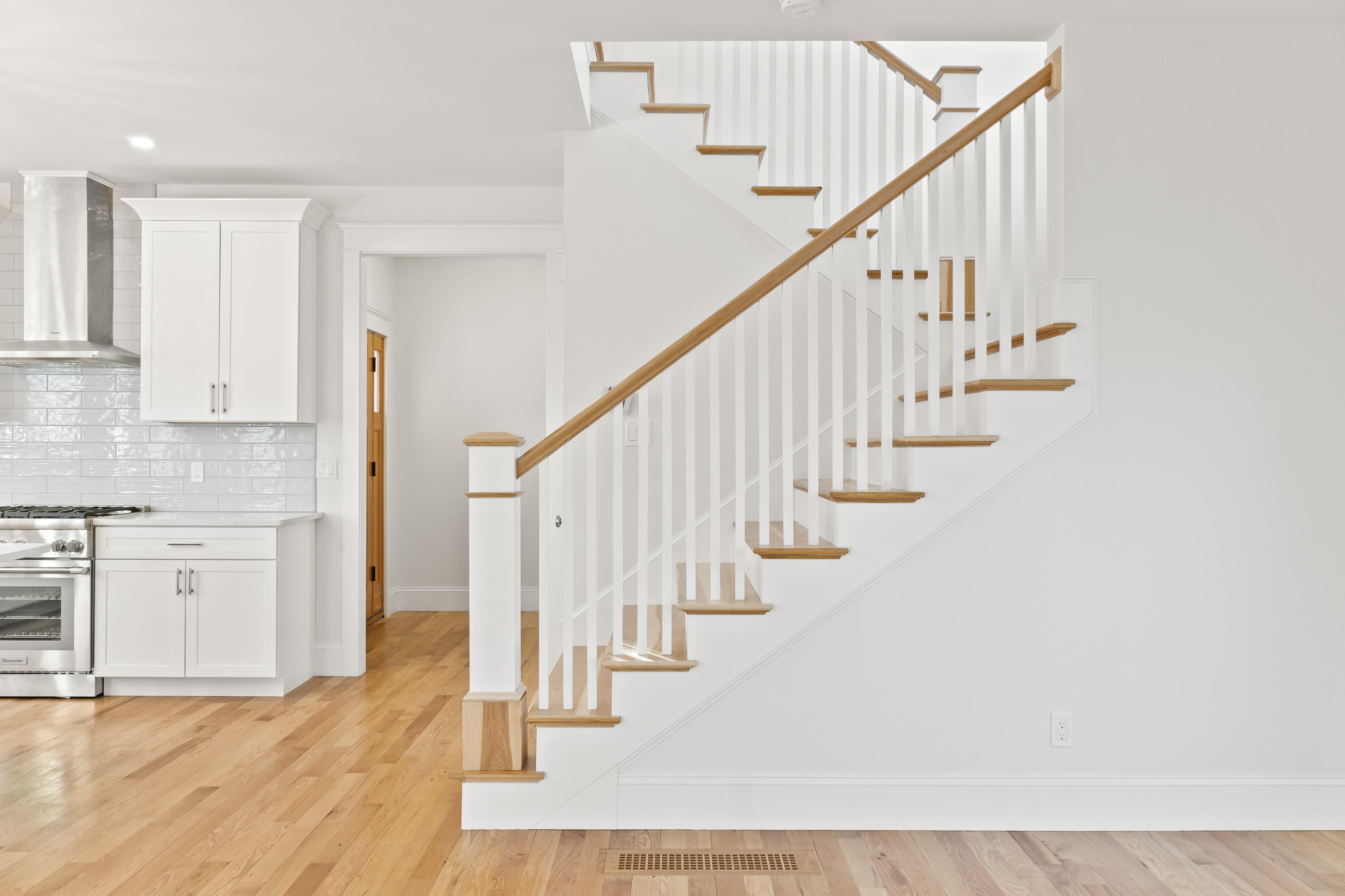 18 Eastern Point Road York, ME 03909 - Photo 23 of 43 Staircase