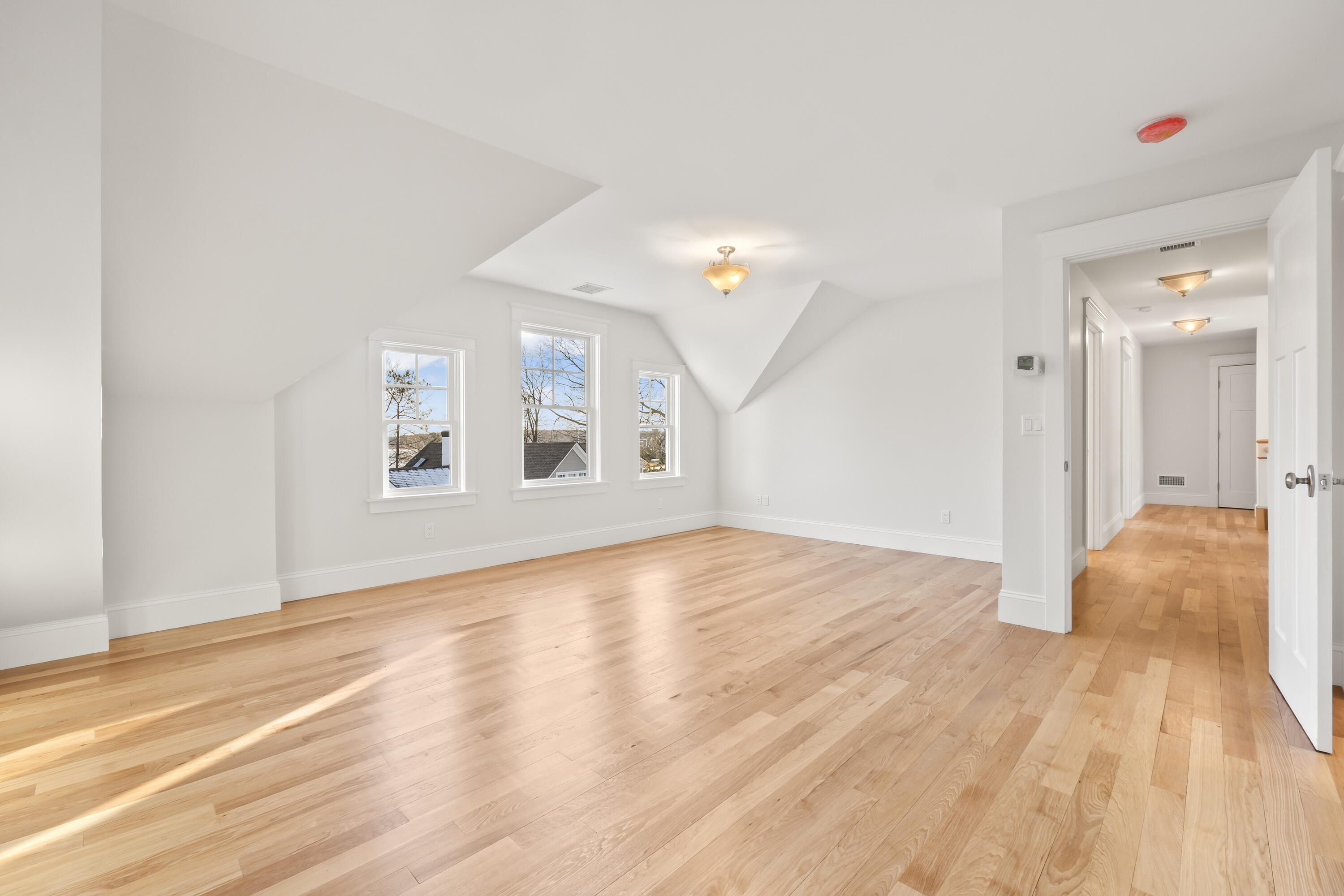 18 Eastern Point Road York, ME 03909 - Photo 25 of 43 Primary Bedroom