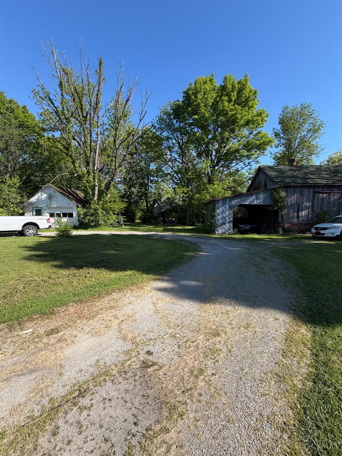 5271 Powell Road New Vienna, OH 45159 - Photo 8 of 11