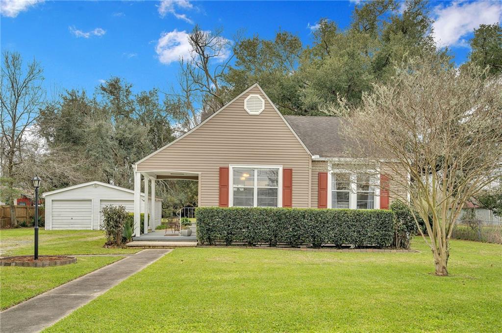215 Easy Street Luling, LA 70070 - Photo 2 of 32 Gallery Image 2