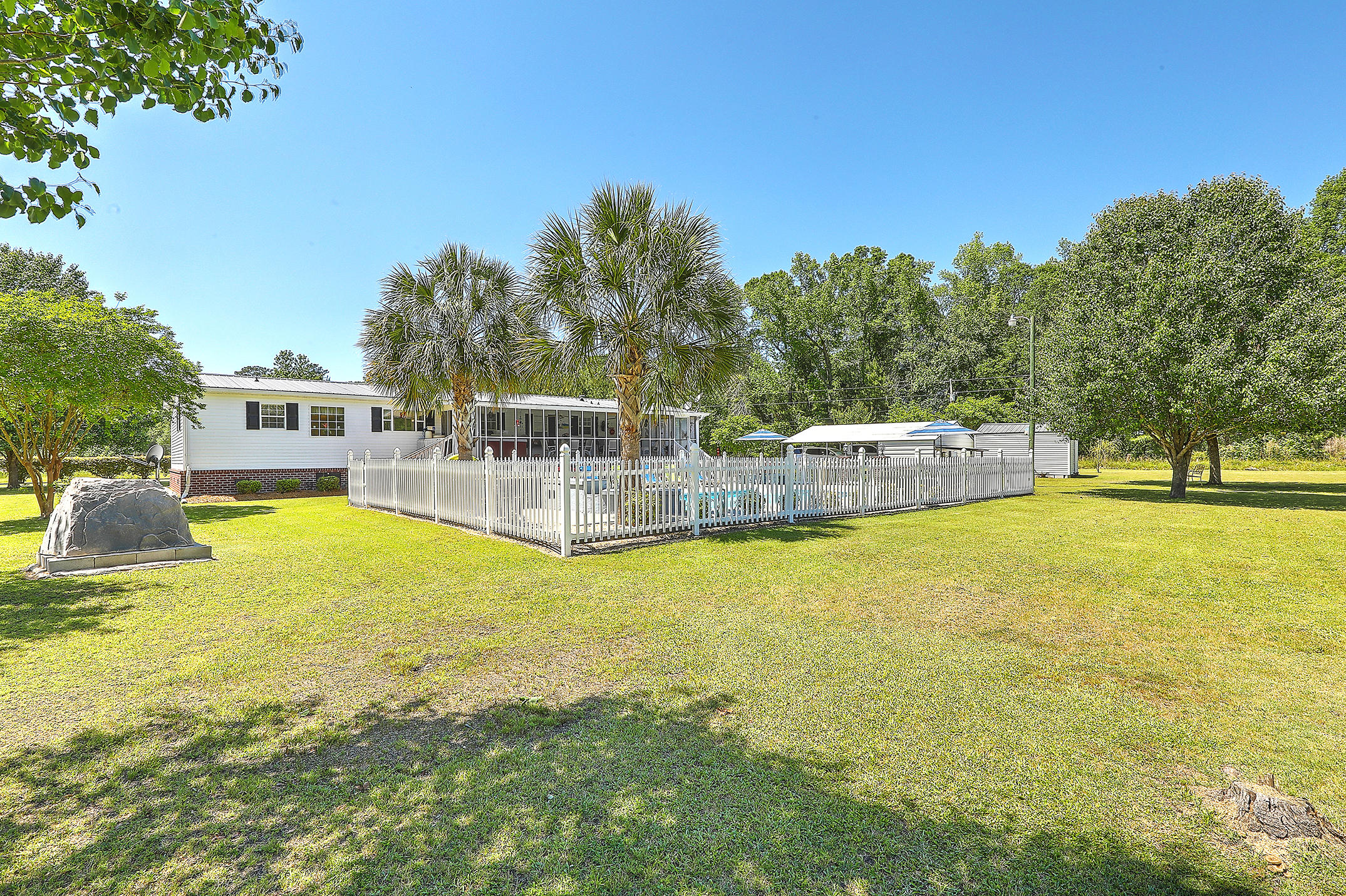 525 Mulberry Road St. George, SC 29477 - Photo 26 of 31 1R3A8321_2_3_4_5_6_7