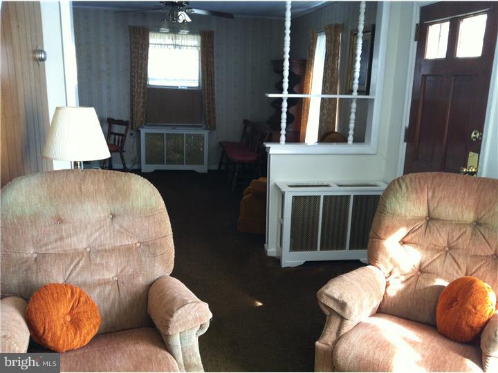 1902 Ford Road Bristol, PA 19007 - Photo 15 of 23 Dining Room