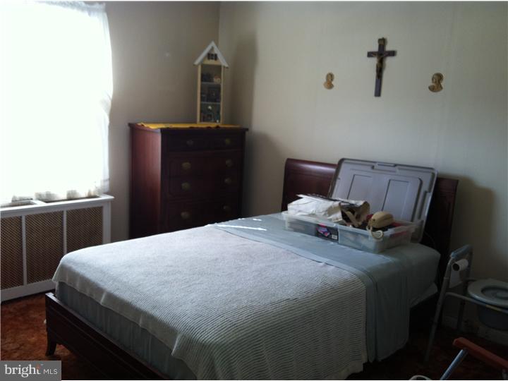 1902 Ford Road Bristol, PA 19007 - Photo 18 of 23 Bedroom - Main