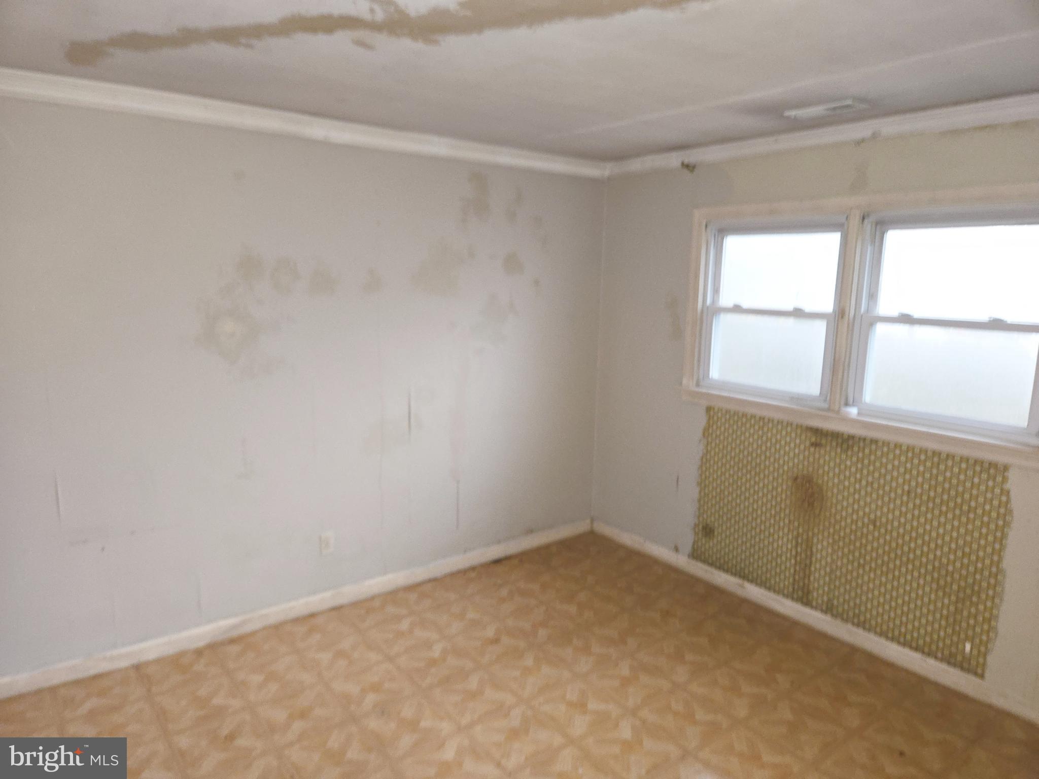 1001 Wayne Road Haddonfield, NJ 08033 - Photo 34 of 34 a view of a room with a window