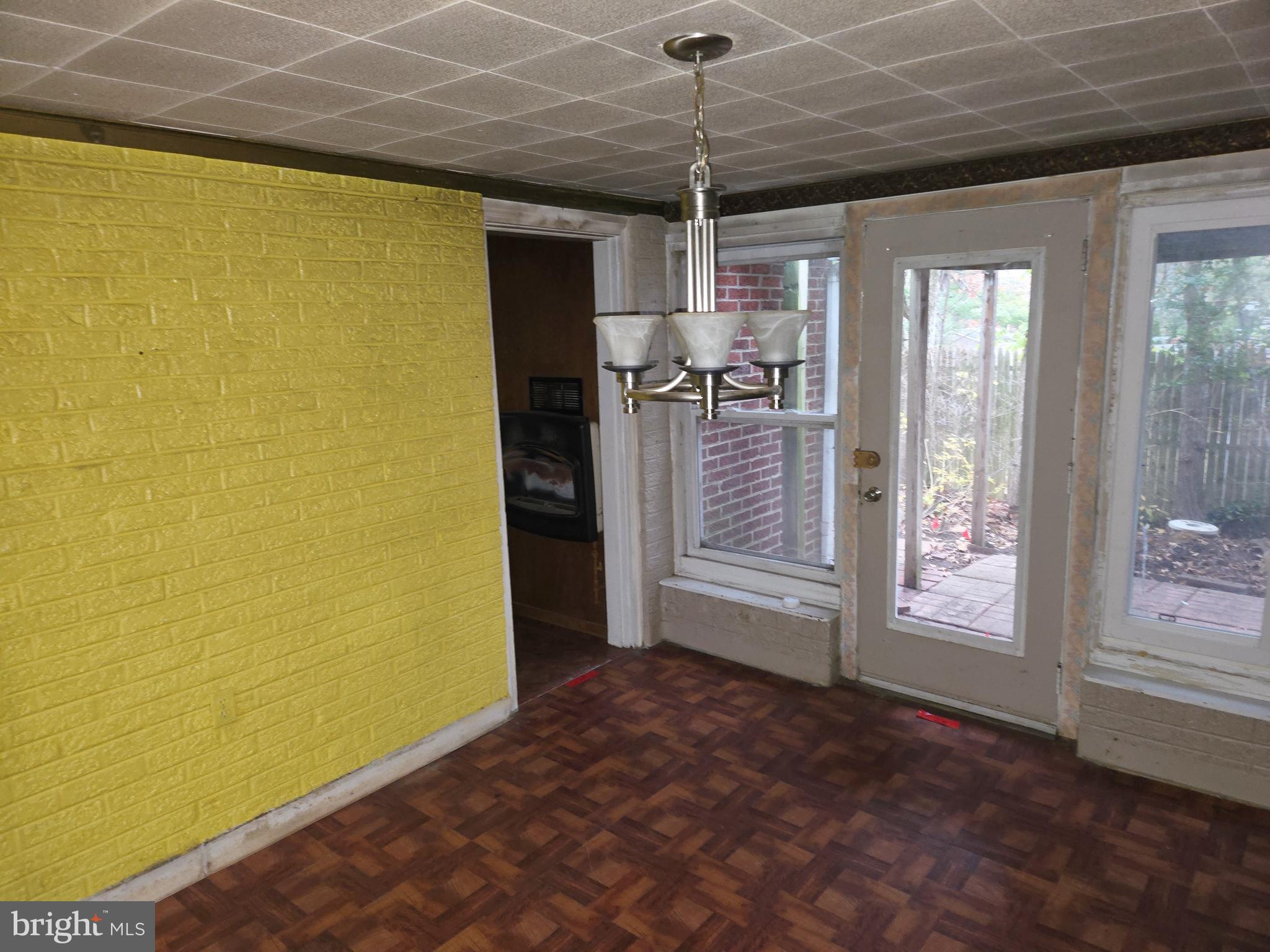 1001 Wayne Road Haddonfield, NJ 08033 - Photo 8 of 34 a view of empty room with front door