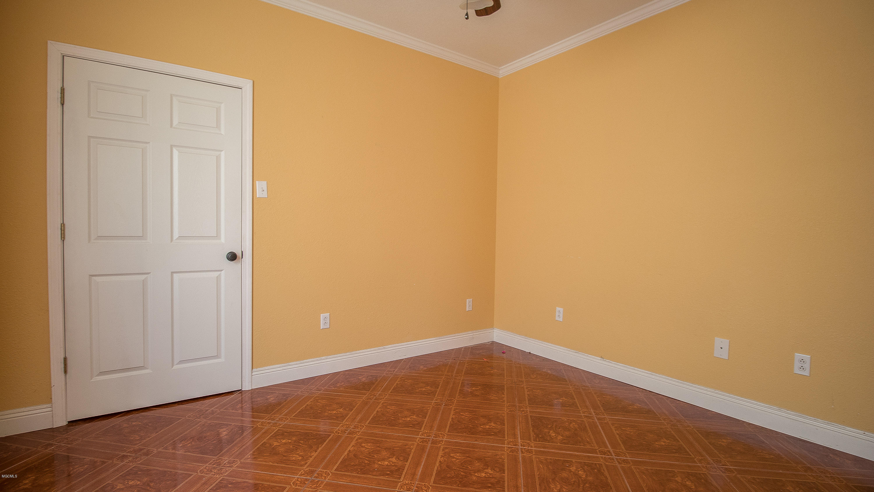 3729 Roberts Road Moss Point, MS 39562 - Photo 14 of 22 729 Roberts Road-110