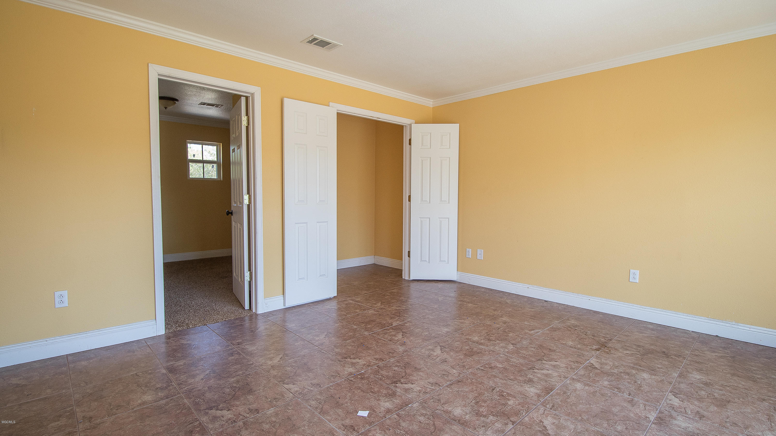 3729 Roberts Road Moss Point, MS 39562 - Photo 15 of 22 729 Roberts Road-111