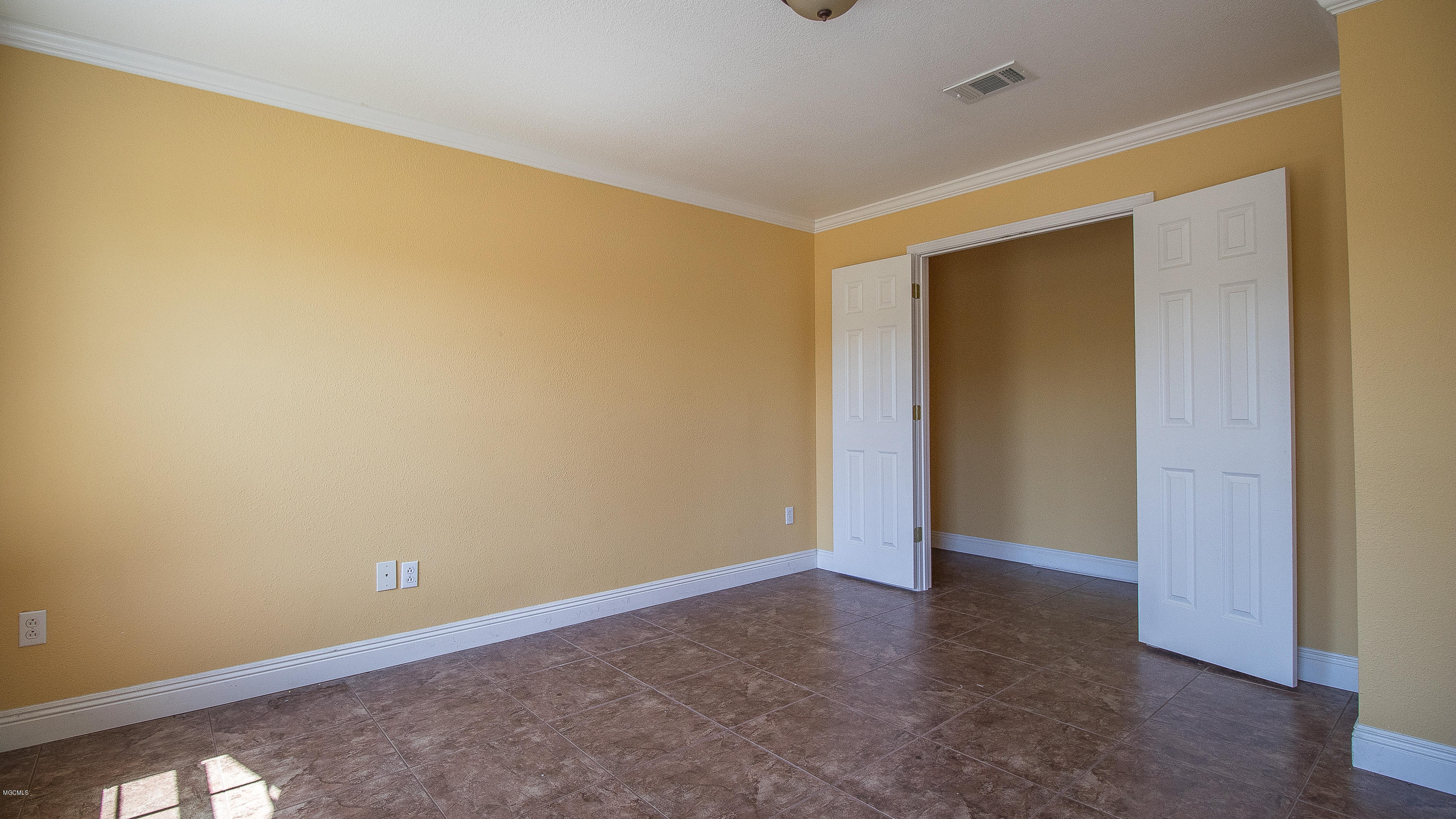 3729 Roberts Road Moss Point, MS 39562 - Photo 19 of 22 729 Roberts Road-116