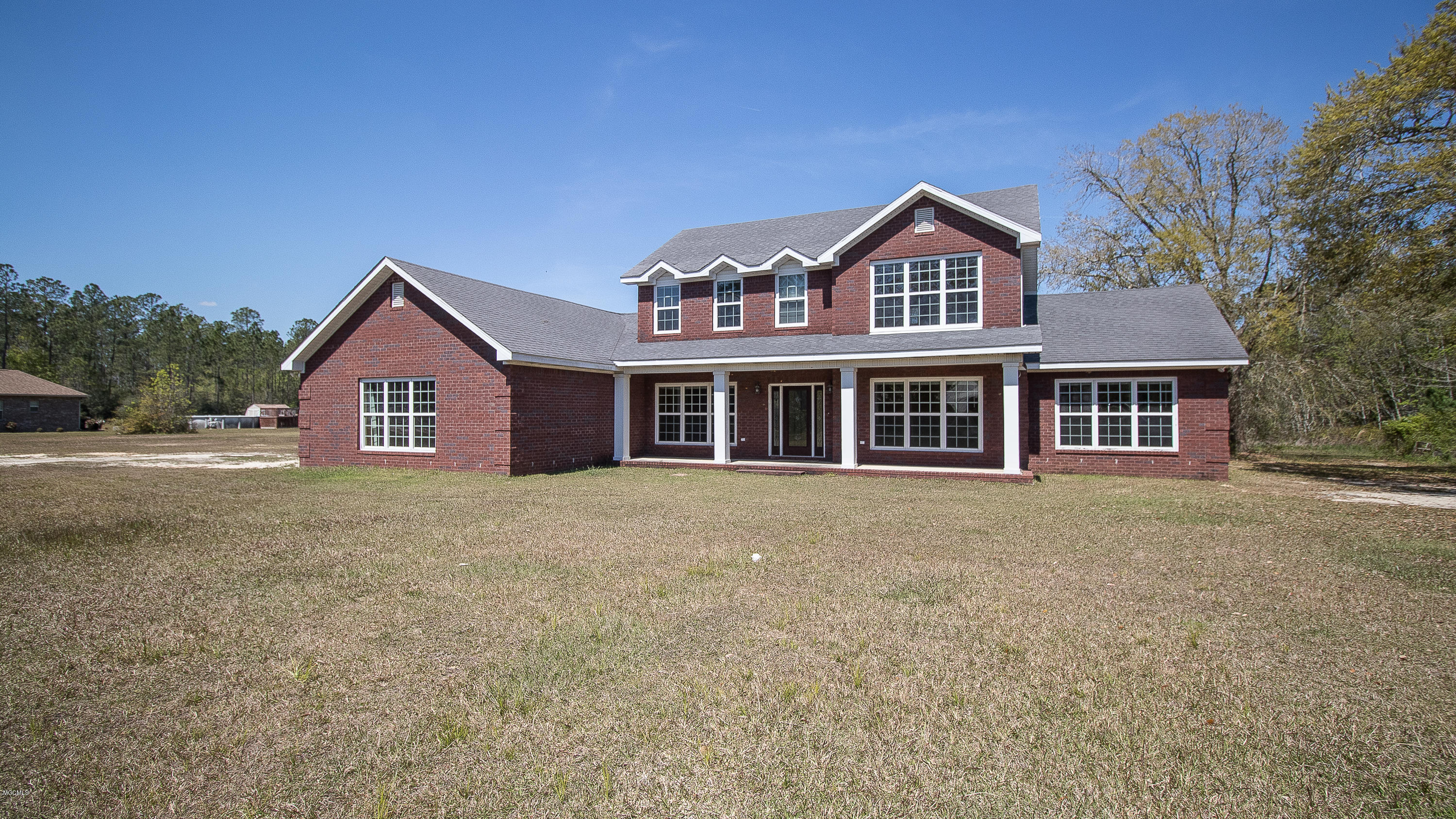3729 Roberts Road Moss Point, MS 39562 - Photo 3 of 22 729 Roberts Road-121