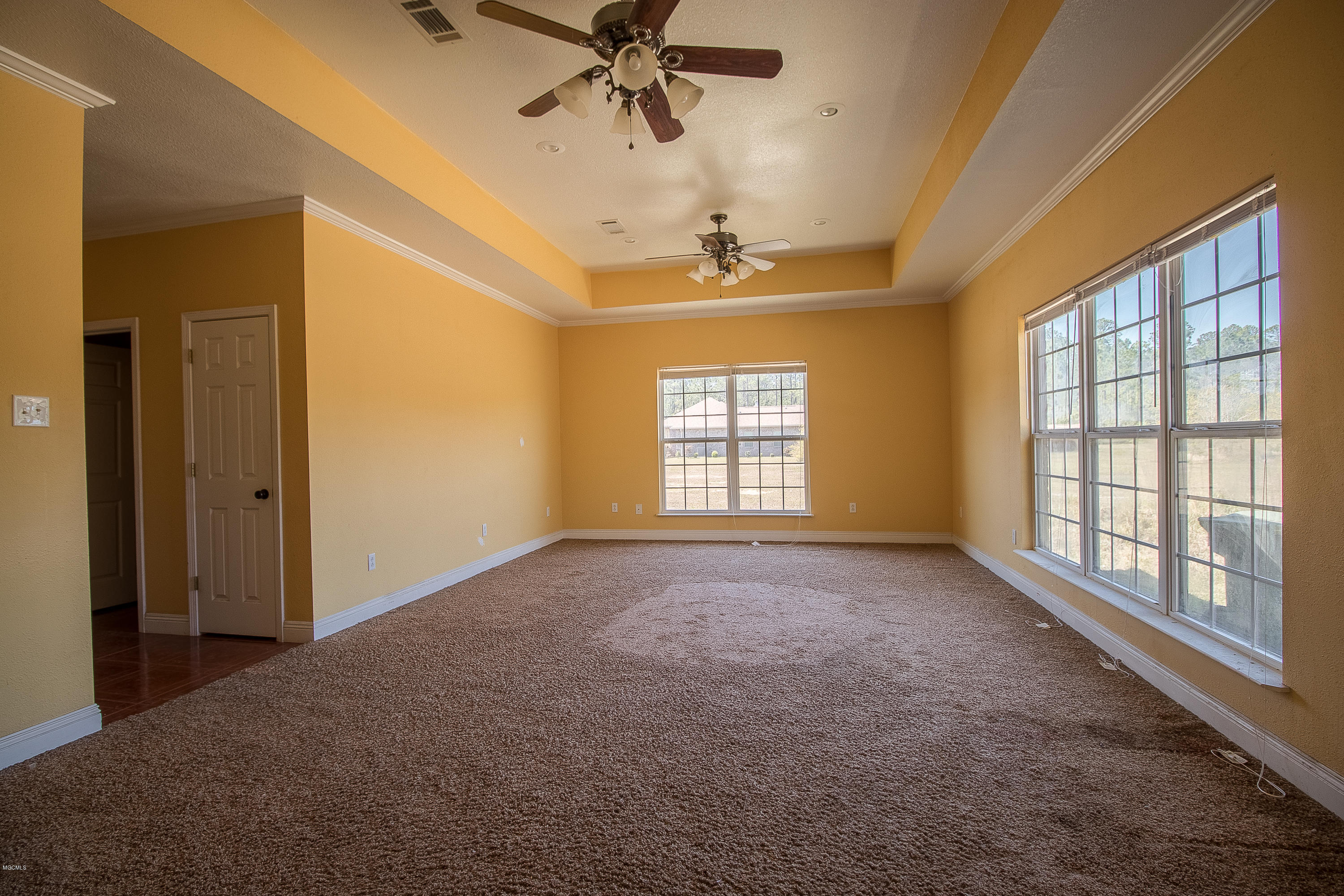 3729 Roberts Road Moss Point, MS 39562 - Photo 4 of 22 729 Roberts Road-107