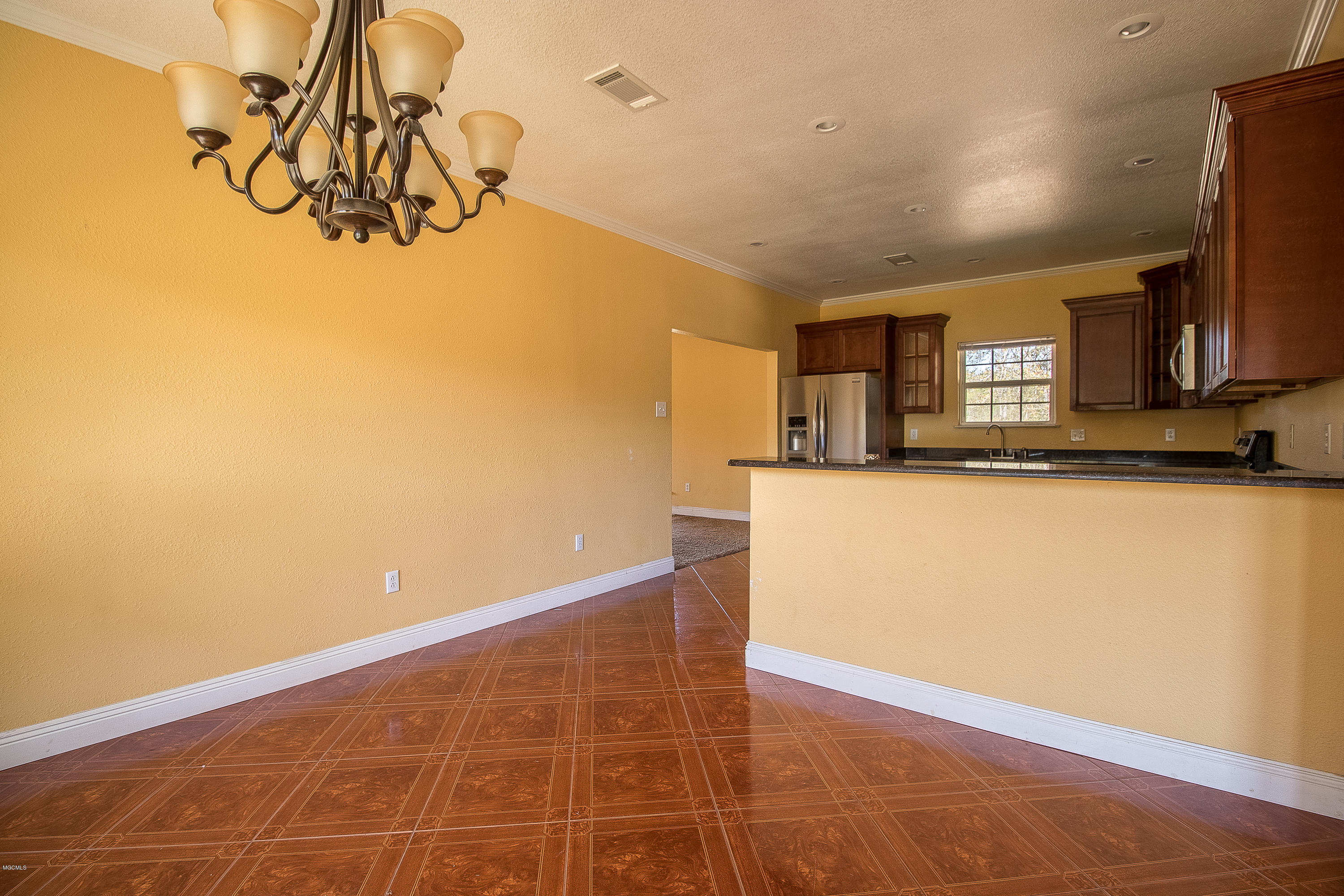 3729 Roberts Road Moss Point, MS 39562 - Photo 6 of 22 729 Roberts Road-105