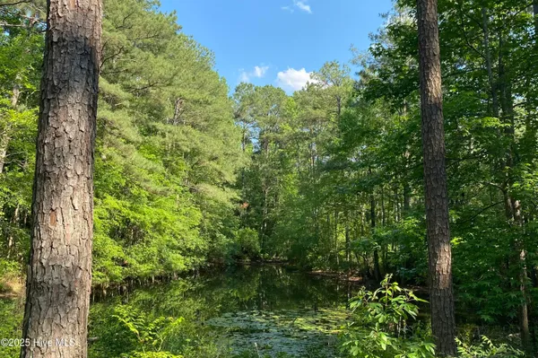 $385,000 | 979 Aiken Road, Vass, NC 28394