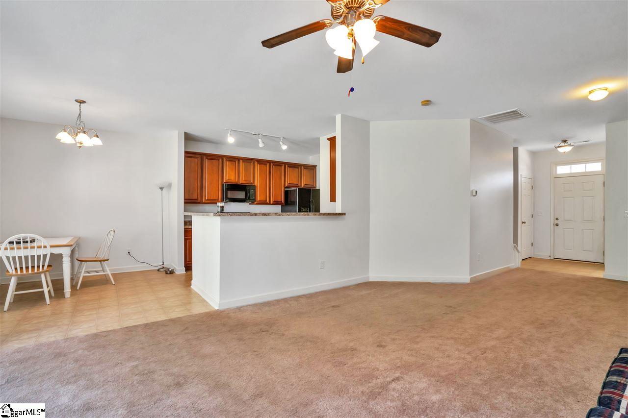 215 Marshland Lane, Unit H Greer, SC 29650 - Photo 4 of 21