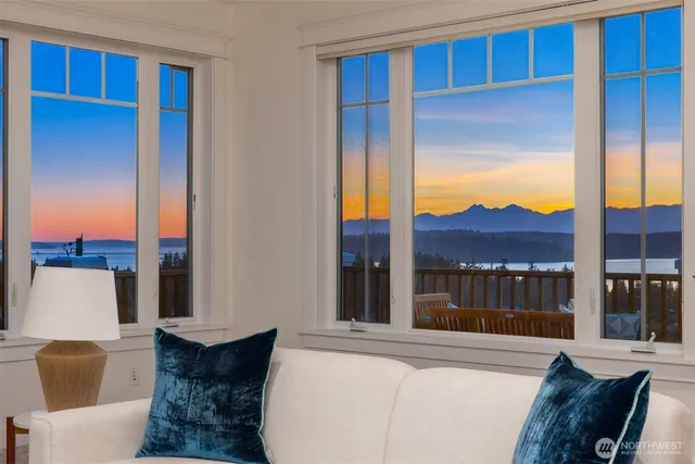 $1,485,000 | 37918 Vista Key Drive Northeast, Hansville, WA 98340