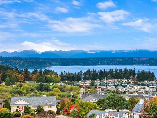 $1,485,000 | 37918 Vista Key Drive Northeast, Hansville, WA 98340