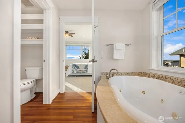 $1,485,000 | 37918 Vista Key Drive Northeast, Hansville, WA 98340