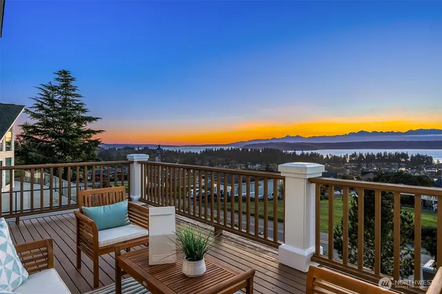 $1,485,000 | 37918 Vista Key Drive Northeast, Hansville, WA 98340