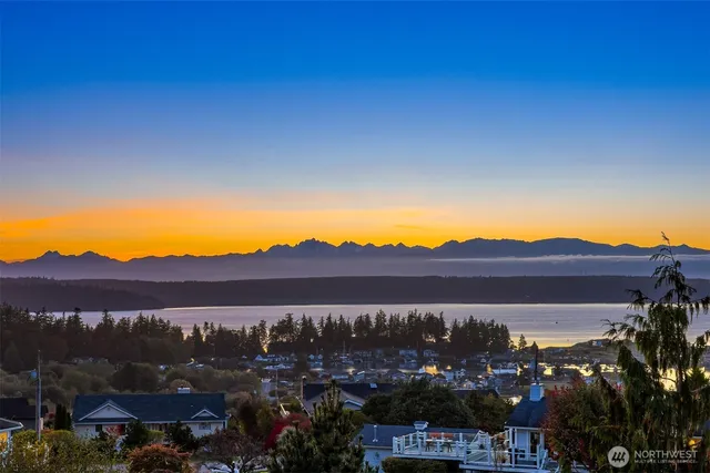 $1,485,000 | 37918 Vista Key Drive Northeast, Hansville, WA 98340