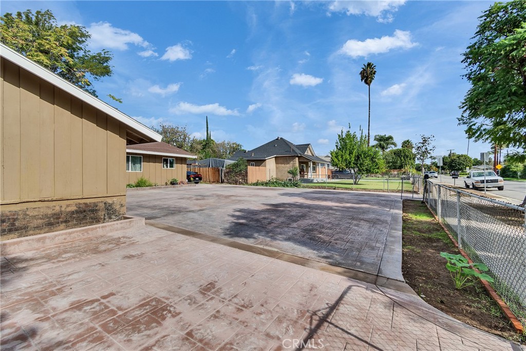 5121 Sierra Street Riverside, CA 92504 - Photo 15 of 34