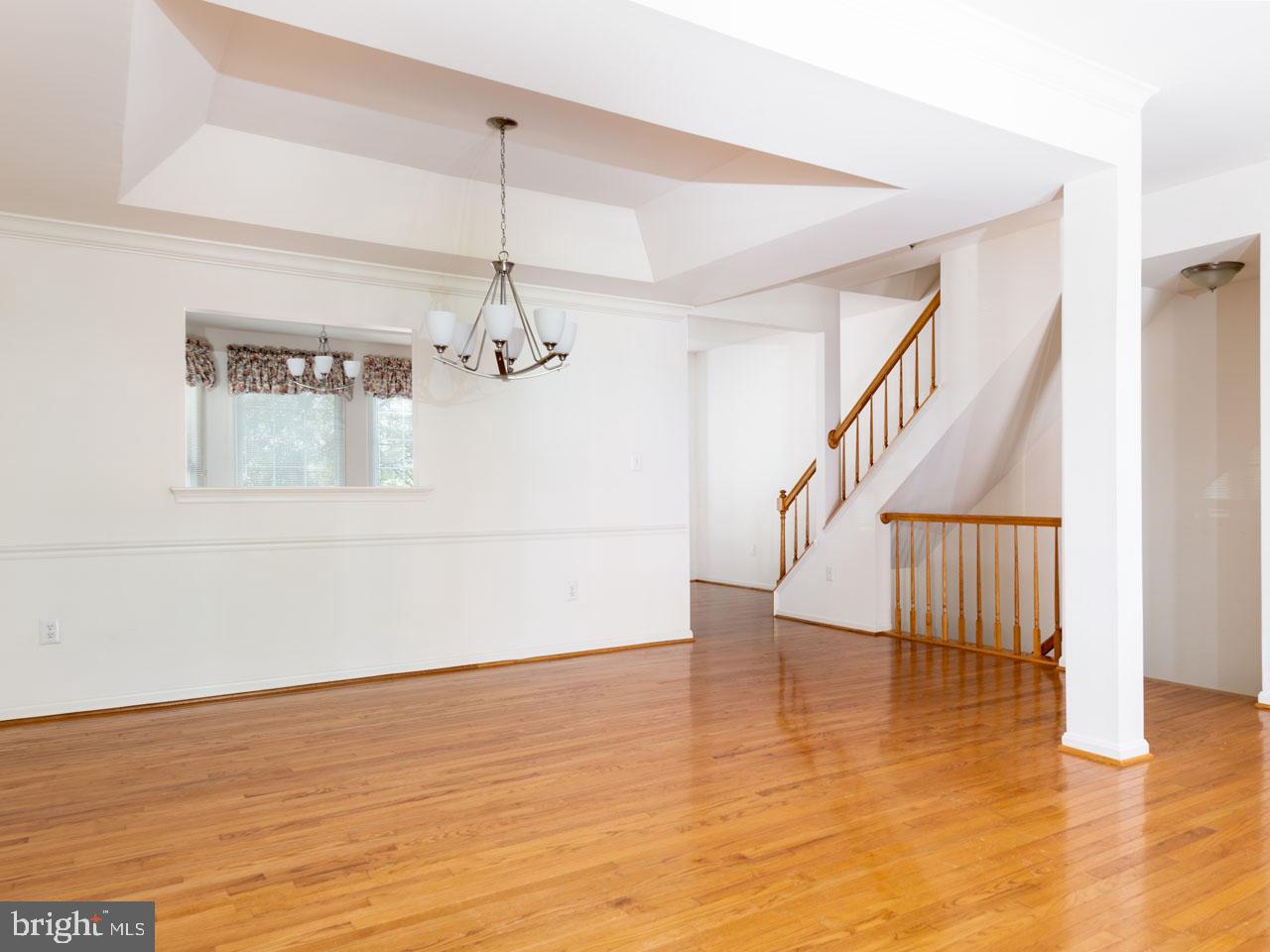 6513 Major Street Alexandria, VA 22312 - Photo 13 of 31 Dining room