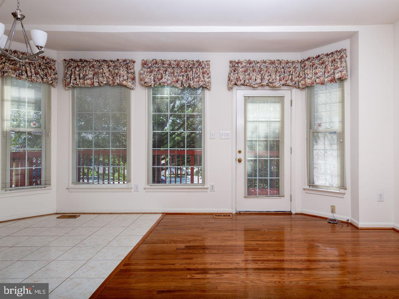6513 Major Street Alexandria, VA 22312 - Photo 15 of 31 Family room
